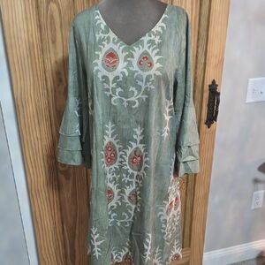 Elegant Green Floral Dress